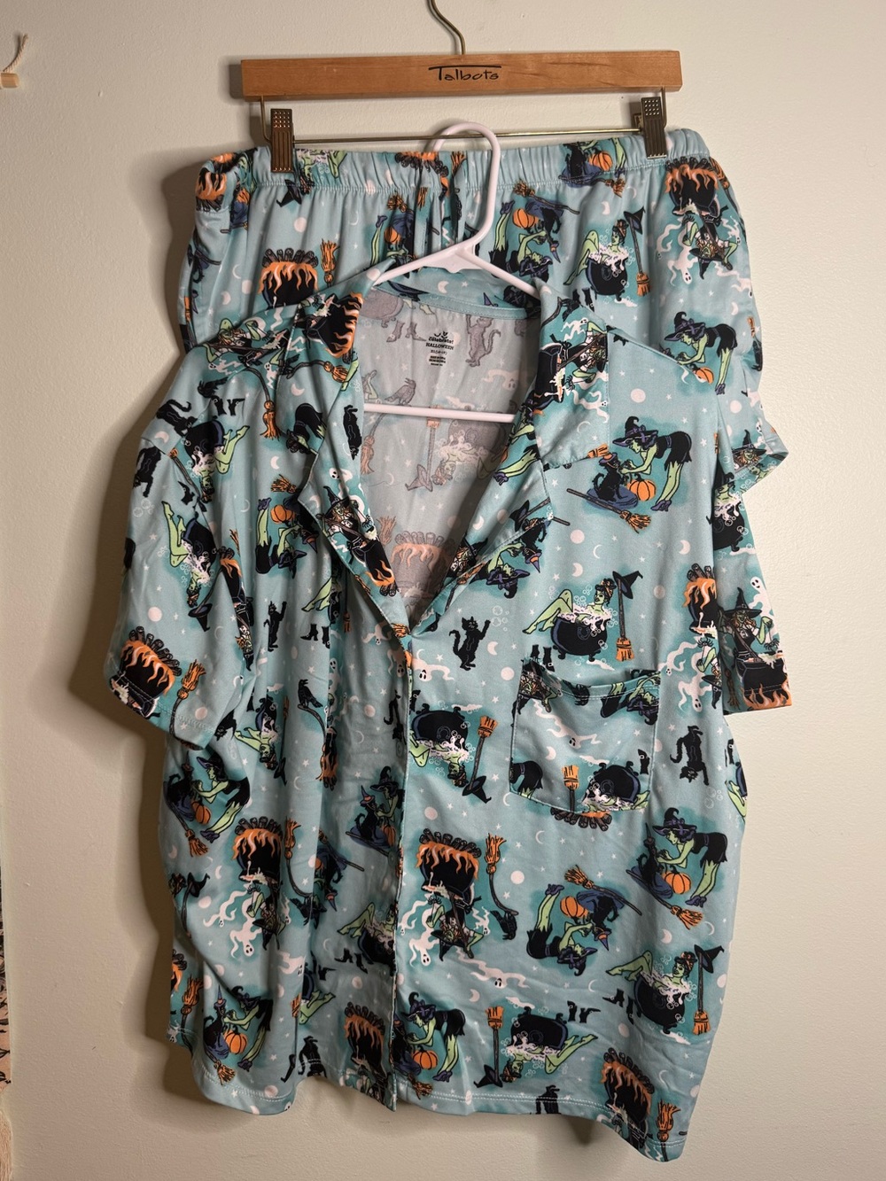 Halloween Witch Cat Print Pajama Set (XL)